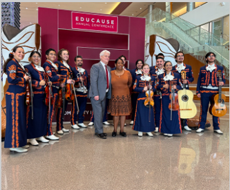 UTSA’s experiential learning leaders take center stage at conference